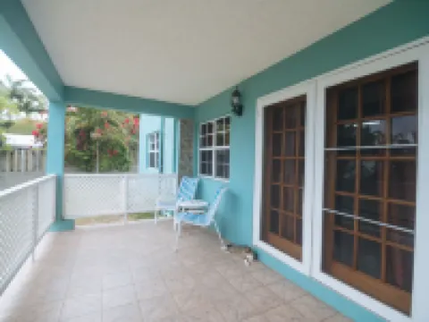 Neem View Apartments Antigua Hotels in Piccadilly