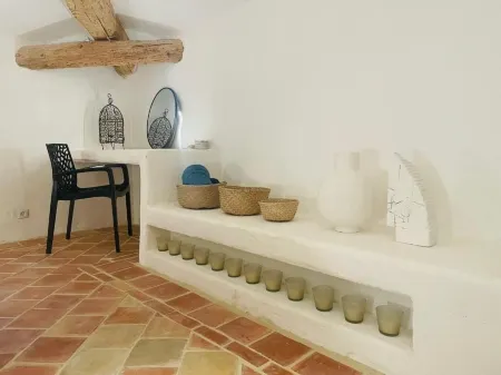 La Bastide Отели в г. Риан