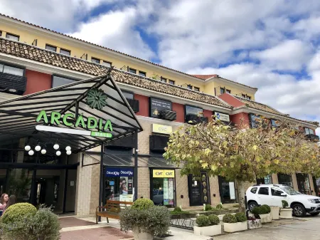 Kastel Itaipava Отели рядом с достопримечательностью «Castelo de Itaipava»