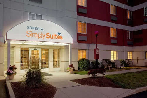 Sonesta Simply Suites Boston Braintree Hotels in Randolph