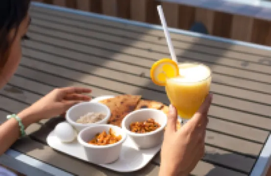 胡魯馬累白沙灘假日飯店