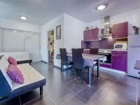Radmila 1 Hotel di 