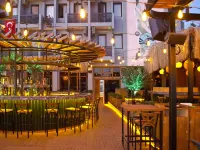 Kerman Hotel - ที่มีบาร์