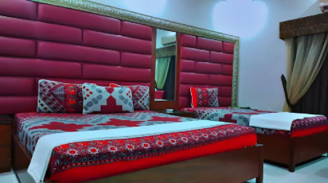 Lavish Inn Guest House Hotels in 