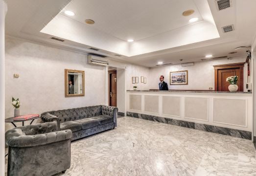 로마 호텔 전경