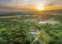 Kitumo Mara Lodges - Pet friendly