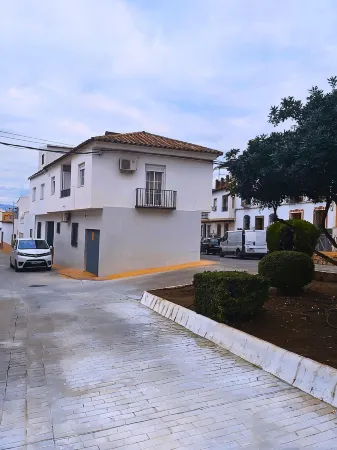 Casa Arcadia Centro de Andalucía Отели в г. Лусена