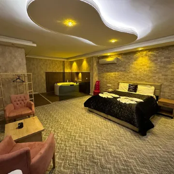 ÇANKAYA Suit Hotel
