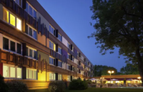 ไอบิส สไตล์ เบอซองกง โรงแรมในดูบส์