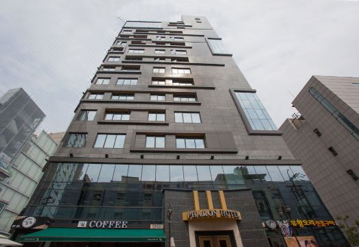 호텔 로비 전경