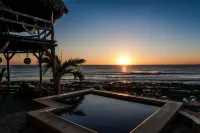 Miramar Surfcamp - 2 ดาว