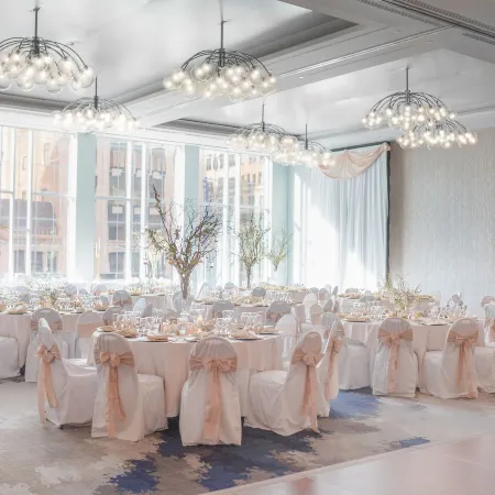 Hyatt Regency Rochester Отели рядом с достопримечательностью «Планетарий Страсенбург»
