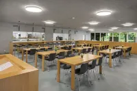 Lausanne Youth Hostel Jeunotel - sarapan