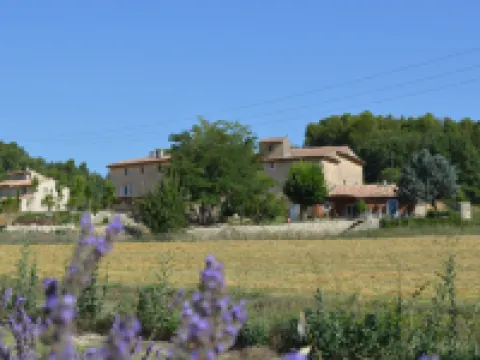 B&B Ma Maison de Loin Hotéis em Apt