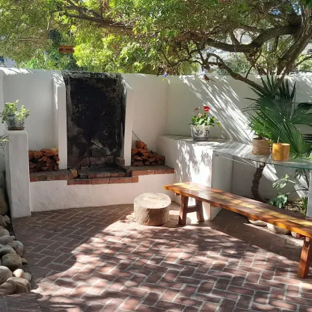 Brightwater Lodge Отели рядом с достопримечательностью «Винодельня Groot Constantia»