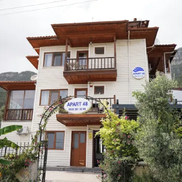 Apart 48
