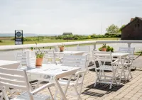 克羅湯波胡斯酒店及貝德酒店