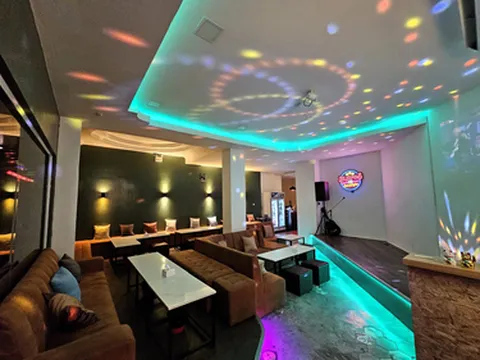 รูปภาพของThe Base Inn Pattaya