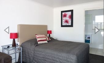 Porky's Motel Rockhampton