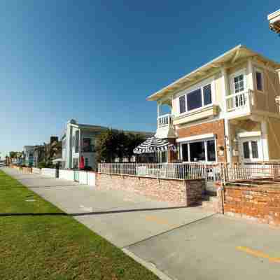 Sea Glass by AvantStay 5Br Unique Beach House on Balboa Peninsula w Patio Hotel Exterior