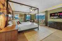 6k sq/ft Mansion! Views, Pool, Hot Tub, Game Room, Theatre, Epic Experience! Hotels in der Nähe von Garden of the Gods