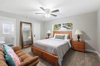 Spectacular 4-Bedroom Family Pool Home