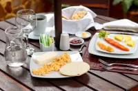 Casa Lola Hotel Boutique Hotels in Salamina