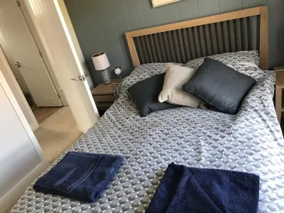 Luxury 3 Bedroom Lodge - Pet Friendly Hotels near Woodside