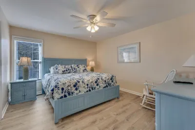 Maota Ile Same - 5 Bedrooms with Private Pool Across from the Beach
