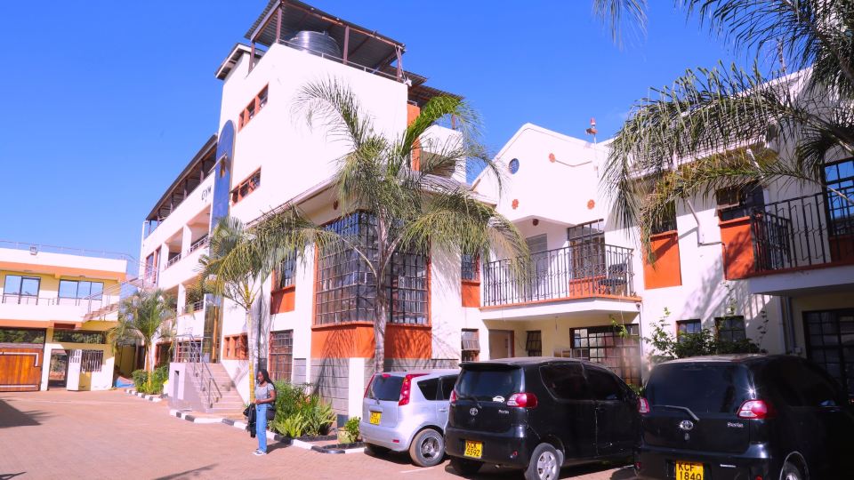 Hotel Lillies Juja