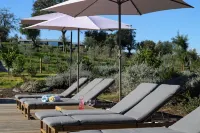 Quinta da Amendoeira - The Farmhouse Hotels in Canaviais