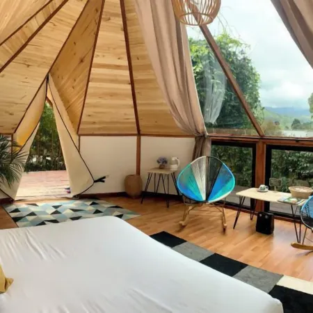 Lumbre Forest Lodge