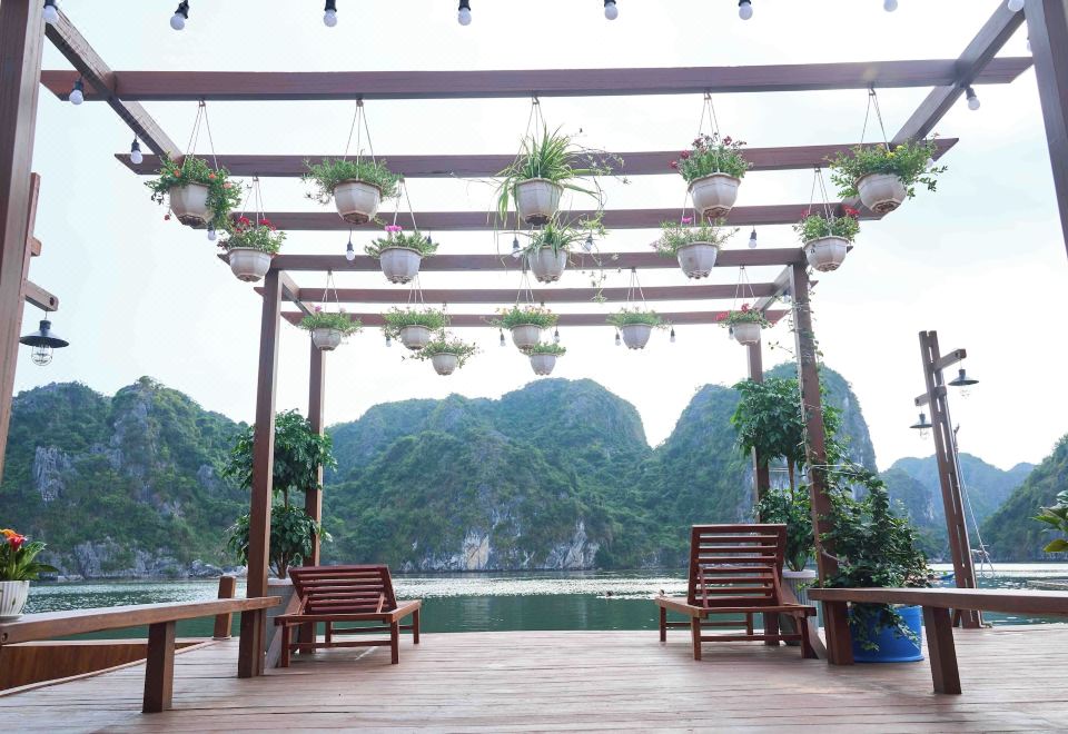 2. 란 하 플로팅 ..