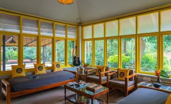 The Hosteller Chikmagalur