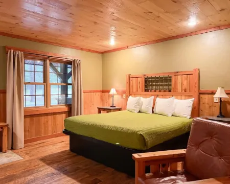 Club 51 Hotels in Iron County