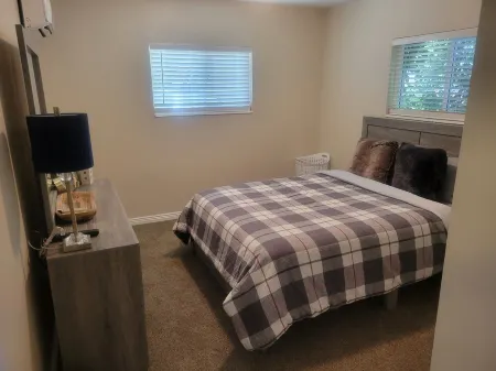 Sweet Retreat 1-Bedroom Apartment