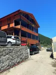 Uzungöl Ozturk Hotel - Bãi đậu xe