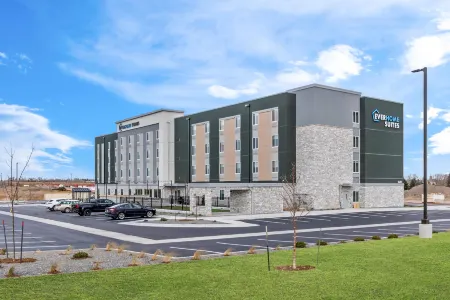 Everhome Suites Cheyenne Отели рядом с Аэропорт Шайенн