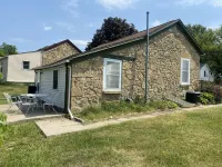 Cottage on Main