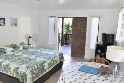 MM Studio 1 - Great Value for Stunning Beach