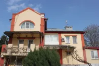 Admiral Hotel