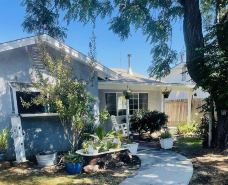 The Bluebird House Near Wineries Historic Downtown Murrieta