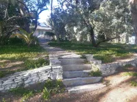 The feeling of an Island apart, surrounded by water! Convenient location.