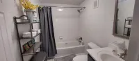 2 Bedroom Apt overlooking harbour
