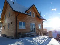 Biological holiday above the clouds of Carinthia in every season โรงแรมใน