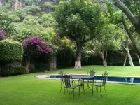 Casa con Alberca y jardín en Malinalco, a solo 10 minutos del centro Отели рядом с достопримечательностью «Convento Agustino»