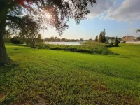 Entire home, Heated Pool, Lake view and Gazebo!