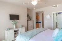 SUMMER DISCOUNTED! Beachfront Oasis/Steps to Beach/Beautiful Views!