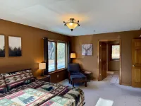 Dog friendly, lakefront home perfect for families