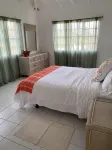 The Little Villa (Newly Renovated)